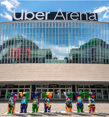 Buddy Bär Toleranz-Ausstellung an der Uber-Arena Berlin